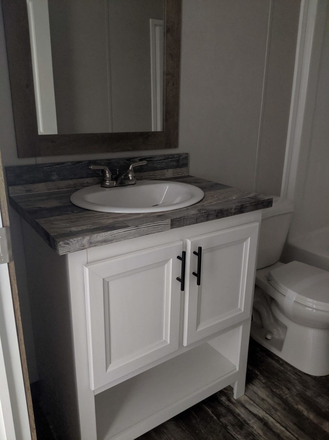 Blackshear Guest Bath Mobile Homes Direct, LLC